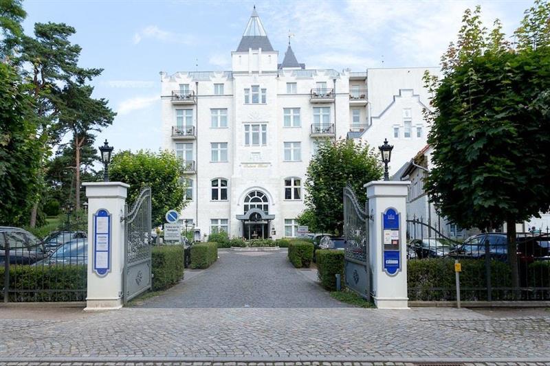 Usedom Palace Zinnowitz Buitenkant foto